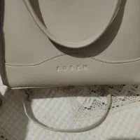 کیف|کیف، کفش، کمربند|الشتر, |دیوار