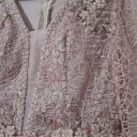 لباس مجلسی|لباس|میانه, |دیوار