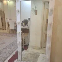 آینه چراغدار تمیز