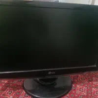 مانیتور سالم در حد نو