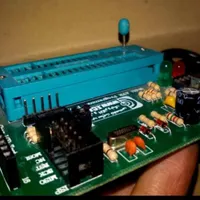 پروگرامر avr به همراه میکروکنترلر atmega 16 و ..|قطعات و لوازم جانبی رایانه|تهران, شاهد|دیوار