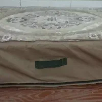 یک جفت پشتی نو و یک عدد رو فرشی