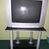 تلیویزیون ۲۴ اینچ
