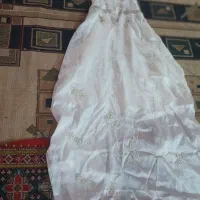 لباس مجلسی|لباس|گرگان, |دیوار