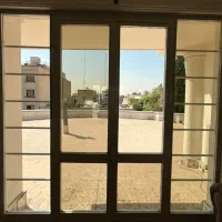 شمال میدان ونک ۱۱۰ متر با ۱۵۰ متر تراس