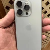 اپل iPhone 15 Pro با حافظهٔ ۲۵۶ گیگابایت