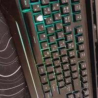 کیبورد گیمینگ green با نور پردازی RGB و کلیک نرم