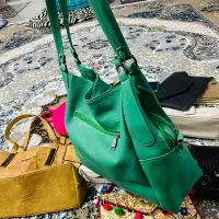 تعدادی کیف کیف بزرگ و کوچک|کیف، کفش، کمربند|بوشهر, |دیوار