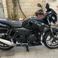 موتور سیکلت آپاچی مشکی ۹۴
