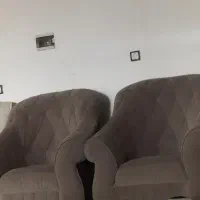 مبل ۷ نفره سالم و تمیز ۶۰۰۰۰۰۰ تومان