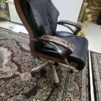 صندلی جگ دار