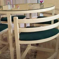 میز چهار نفره گرد با صندلی کم جا