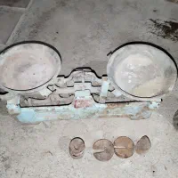 ترازو قدیمی