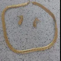 ست گردنبند طلا و گوشواره