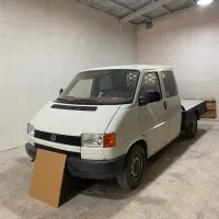 وانت دو کابین فولکس ترانسپرتر تی ۴