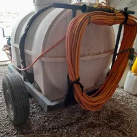 سمپاش ۱۰۰۰ لیتری