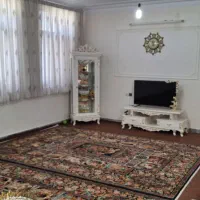 اجاره طبقه دوم واقع درمیدان نبوت باامکانات کامل|اجارهٔ خانه و ویلا|ملایر, |دیوار
