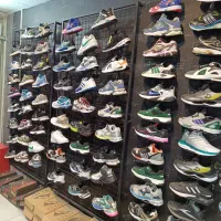 رگال کفش کتونی ویترین|فروشگاه و مغازه|مشهد, انقلاب|دیوار
