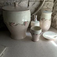 سرویس    دستشویی سرامیکی ۵ تیکه کاملا سالم