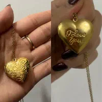 پلاک زنجیر که داخلش میتونین مو،نوشته،عکس بزارین