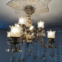 ۲عدد لوستر برنجی ۴شاخه ۸لامپ