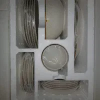 ظروف چینی غذا خوری طرح جهانی سلطنتی ۳۶ نفره|ظروف سرو و پذیرایی|کاشان, امیرکبیر|دیوار