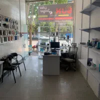 ادمین حضوری اینستاگرام