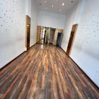 40 متر مغازه با 40 متر زیرزمین