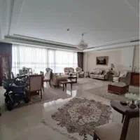 101-متر-سالن-با-پنجره-سرتاسری-سند-شخصی