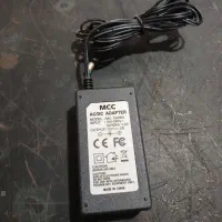 منبع تغذیه ادپتور
