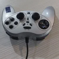 دسته بازی کامپیوتر دالبی شک