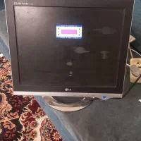 مانیتور و کیبورد