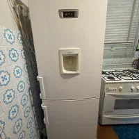 فروش وسایل منزل ، فرش ، یخچال ، مبل ، گازفر دار