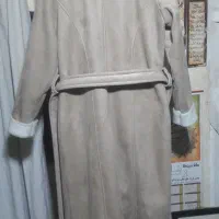 پالتوی زنانه پشمی در حد نو و کاپشن مردانه در حد نو