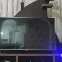 تلویزیون چهل و سه اینچ