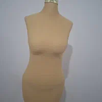 مانکن سایز ۴۲