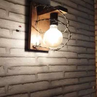 دیوار کوب چوبی همراه لامپ ادیسونی