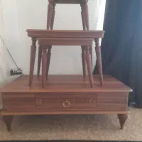 میز جلو مبلی وسه عدد گل میز