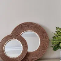 آینه دیواری در رنگ و طرح مختلف