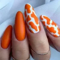 تخفیف ویژه کاشت ناخن