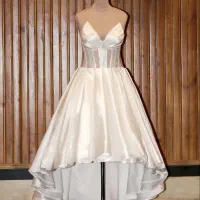 دوخت انواع لباس های مجلسی و عروس|لباس|قم, سراجه (۱۵ خرداد)|دیوار