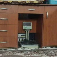 میز کار واسه مغازه و دفتر کار و