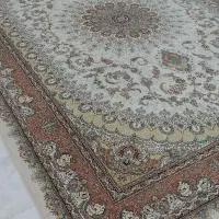 ۲ عدد فرش ۹ متری