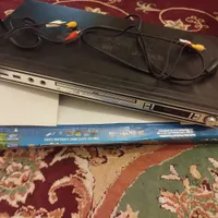 یک دستگاه سی دی DVDبفروش میرود