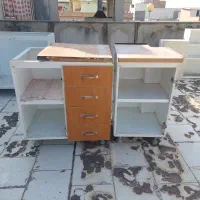 چند عدد کابینت قدیمی