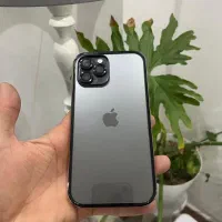 ایفن ۱۲ پرو مکس zaa