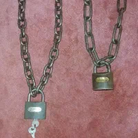 قفل زنجیرپتک طناب کنفی میخ پرچ رگلاتورسوهان انگلیس