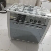 یک عدد گاز طرح فر تمیز سالم