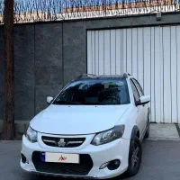 کوئیک R بدون رنگ