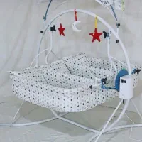 گهواره سه قلو برقی